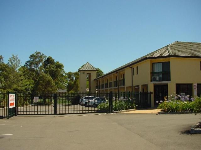 St Marys Park View Motel Exterior photo